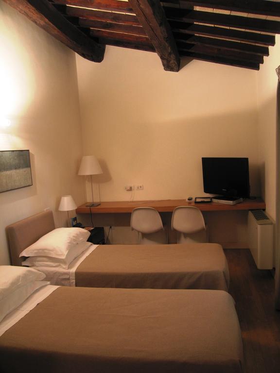 Casa Mancia Hotel Foligno Exterior photo